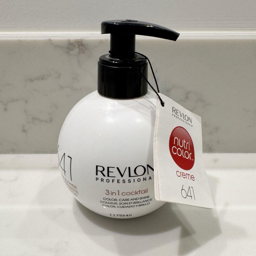 Revlon Professional Nutrition Color Creme 3-in-1 Cocktail in 641 Chestnut Blonde